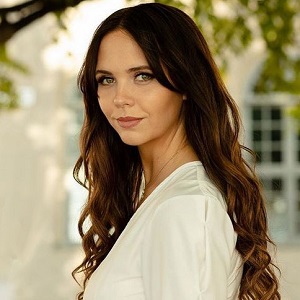 celebrity Eija Skarsgård